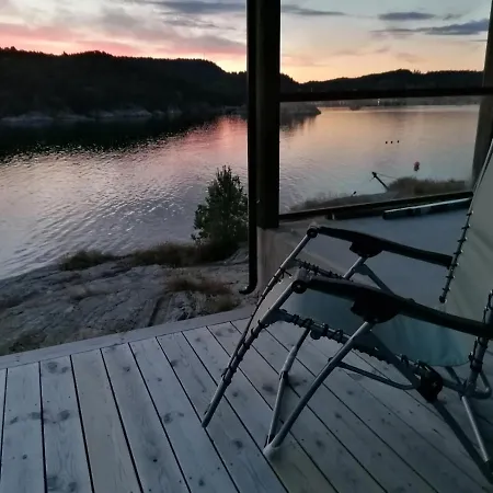 Keybutler Nettholmen Villa *