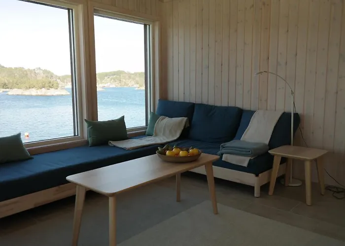 Keybutler Nettholmen Villa *